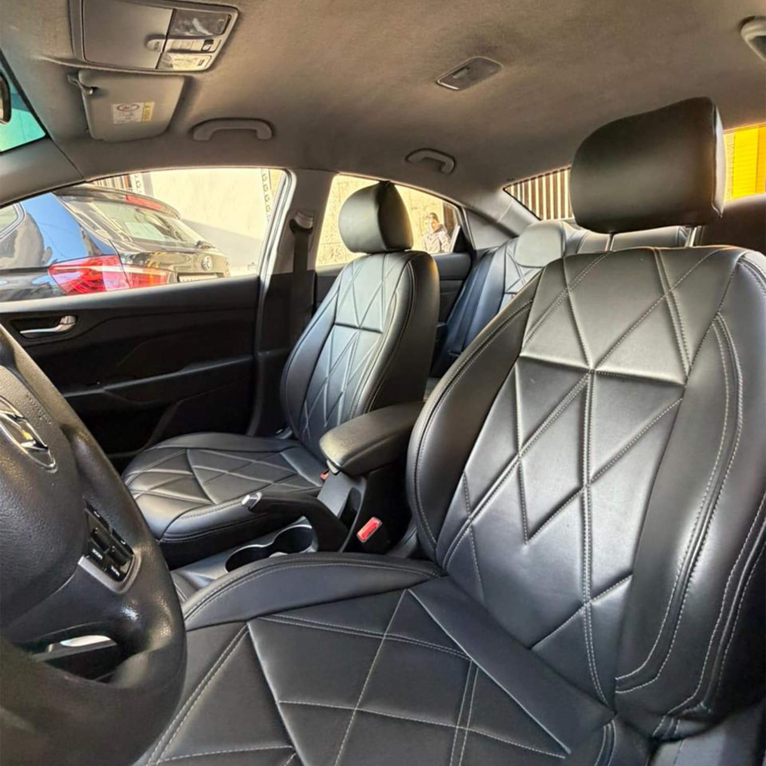 Hyundai Accent - Image 6