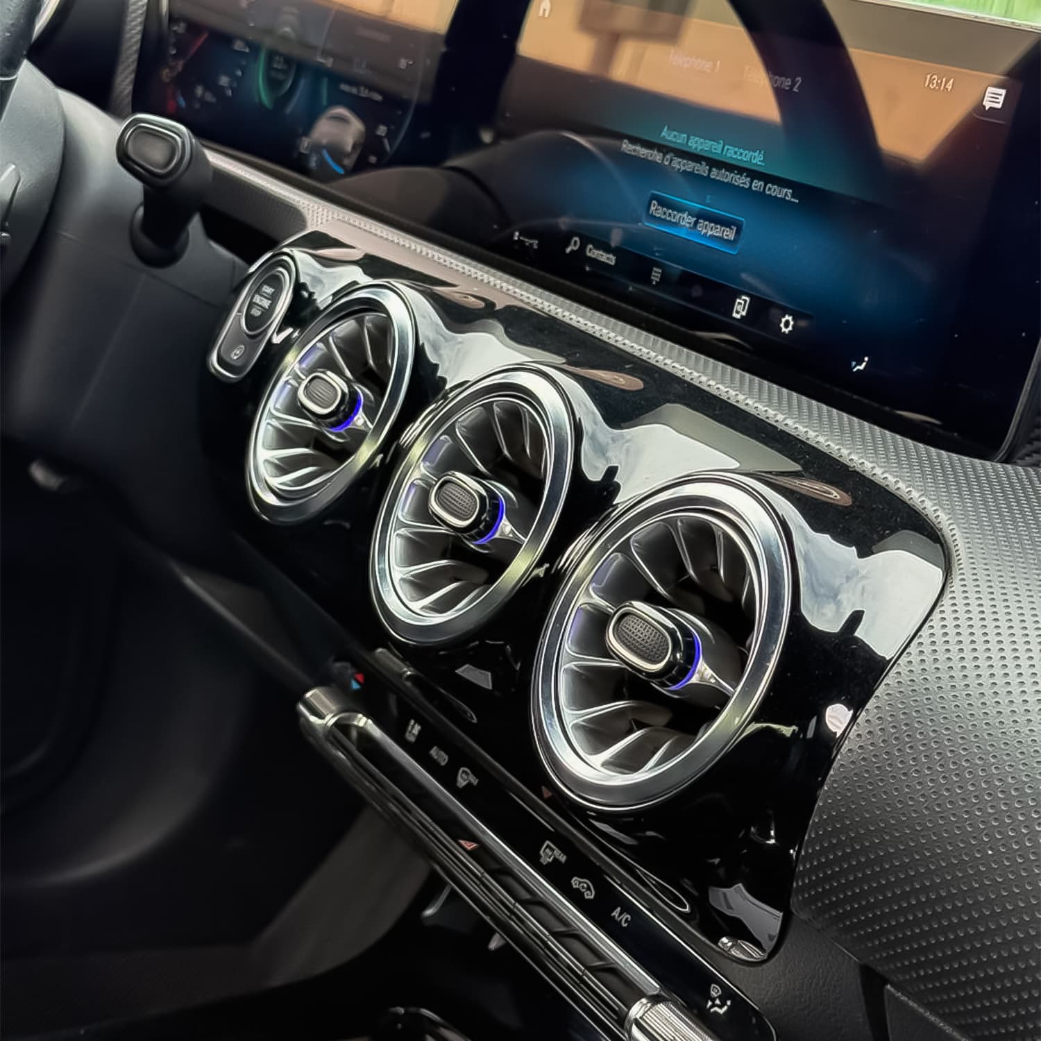 Mercedes CLA 220 - Image 10