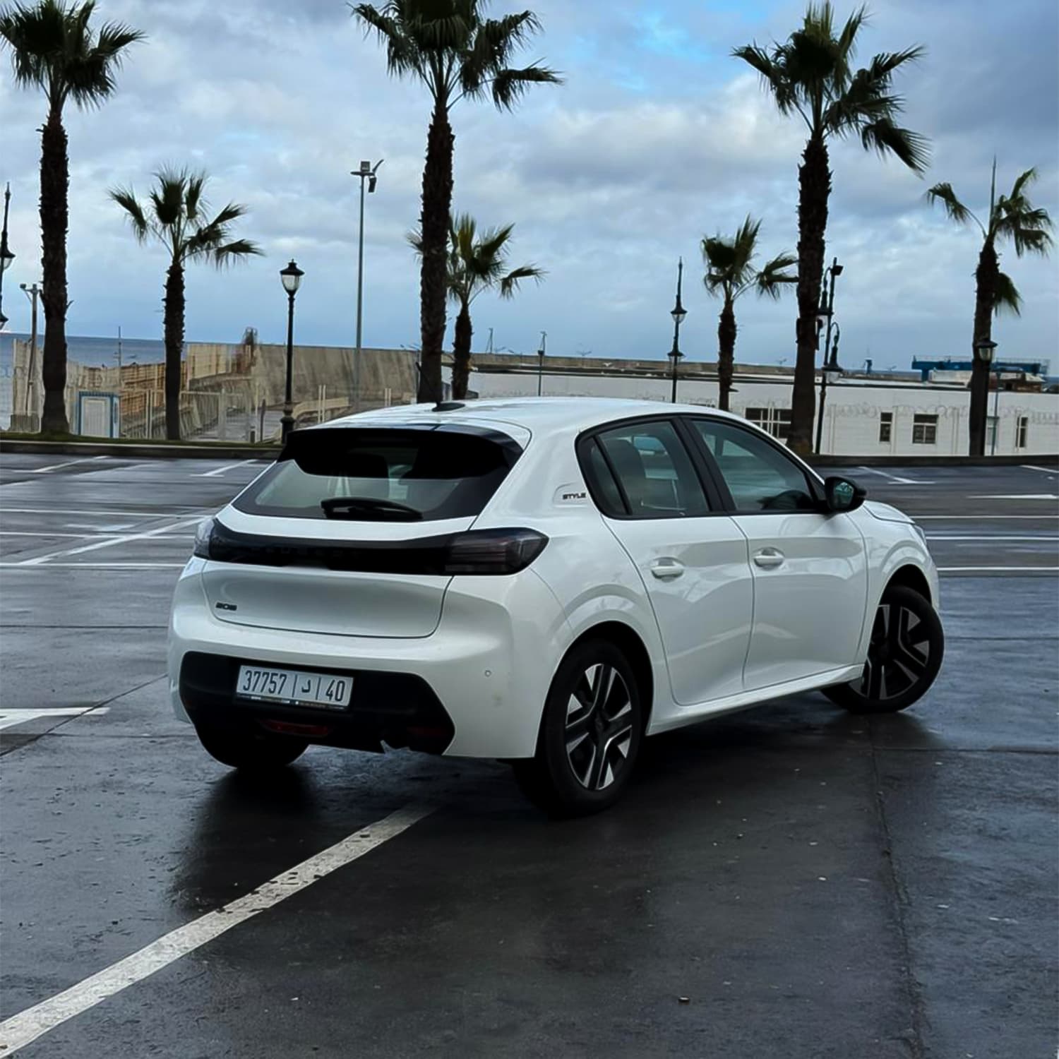 Peugeot 208 - Image 3